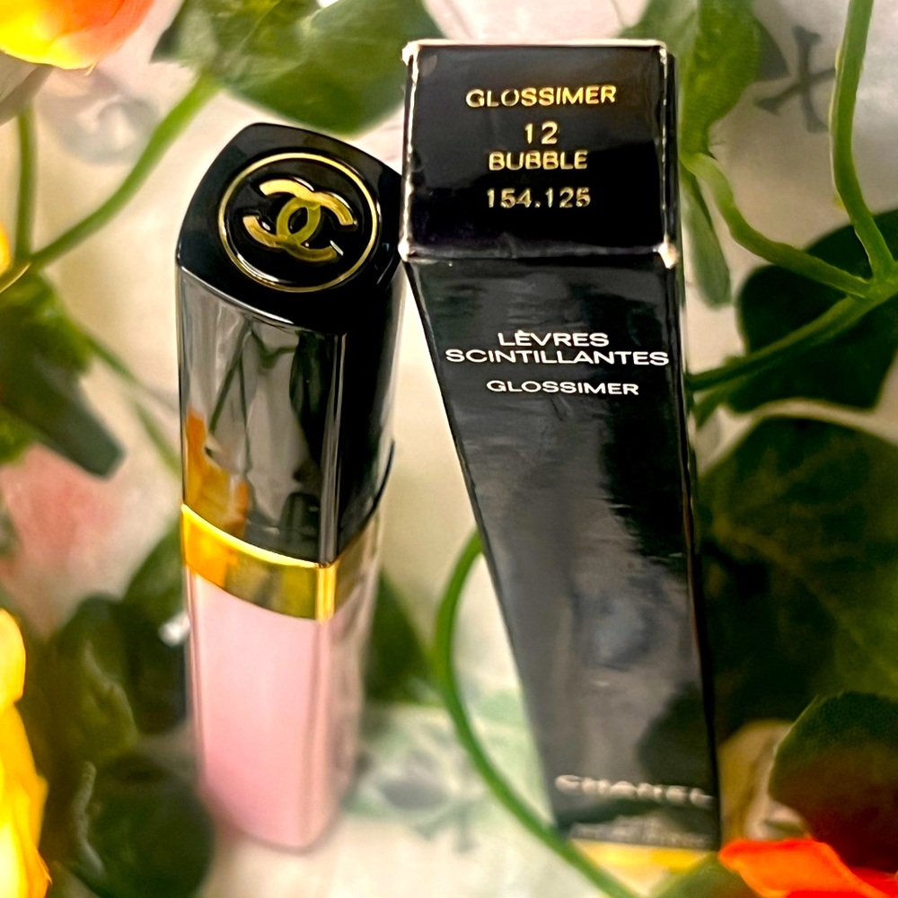 Chanel #12 Glossimer in Bubble NIB VHTF vintage asf